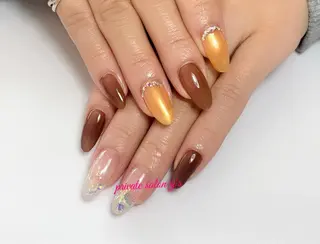 ネイル y' sのネイルデザイン