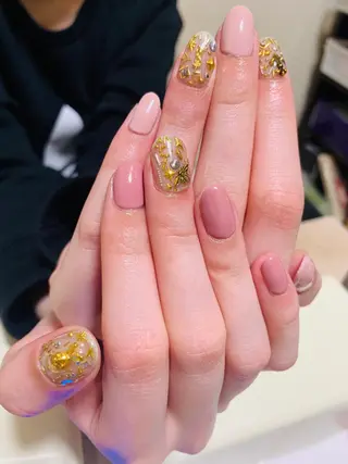 ミディアム ネイル GLADnail nuanceのネイルデザイン