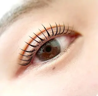 マツエク・マツパ M.LASH所属・M.LASH ♡SHINOのマツエク・マツパデザイン