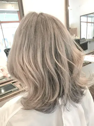 カラー 小森谷 亮太のヘアスタイル