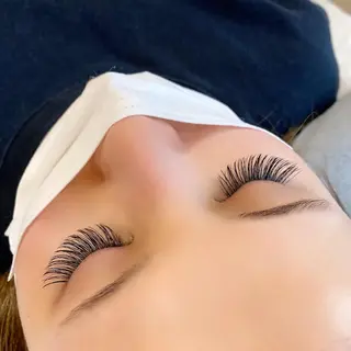 マツエク・マツパ francesca eyelash所属・中島 顕子のマツエク・マツパデザイン