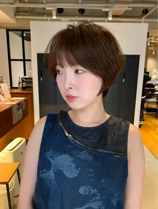 セミロング カラー ボブ　艶カラー パーマ/横山大樹のヘアスタイル