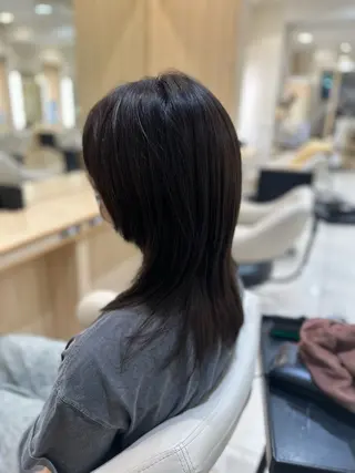 セミロング ボブ•ショートカット 草野太一のヘアスタイル