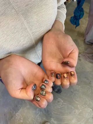 ネイル キラキラ オメメのネイルデザイン