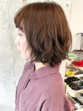 ショート パーマ とうい/くせ毛/ ショート/丸みボブのヘアスタイル