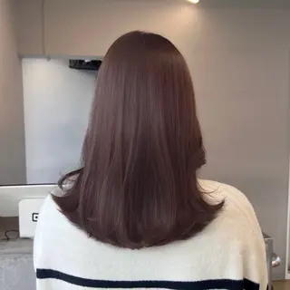 ロング カラー Henrietta  自由が丘所属・ベージュ/ブリーチ無 し/透明感/yukiのヘアスタイル