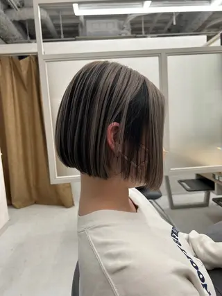 ショート カラー ヘアアレンジ youres hair 新宿3丁目店所属・新宿.代表.透け髪 TAKAケアブリーチのヘアスタイル