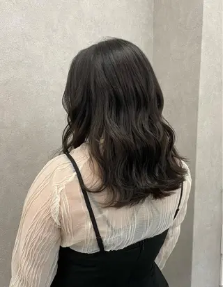 ミディアム カラー いなみね はるきのヘアスタイル