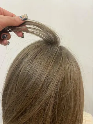 ミディアム 【今だけブリーチ 限定価格💕】すみのヘアスタイル