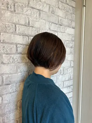 ショート LOVEST  井上 亜未/ 暖色のヘアスタイル