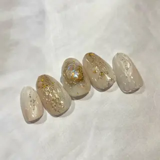 ネイル Babel心斎橋店所属・水木 優衣のネイルデザイン