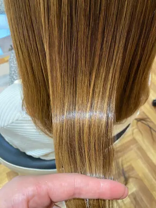 セミロング 金沢 広美のヘアスタイル