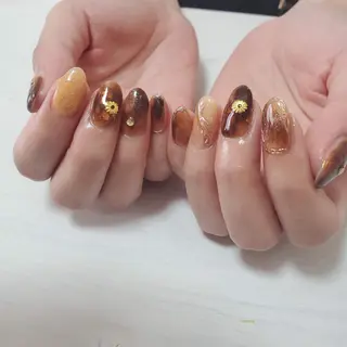 ネイル Nail Room Vi+のネイルデザイン