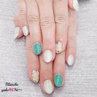 ネイル ネイルサロン　Lian所属・Lian Yulilianのネイルデザイン