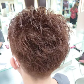 ショート カラー メンズ 大卒美容師  一ノ瀬 凌のヘアスタイル