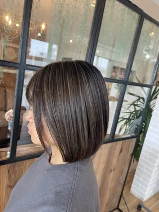 カラー LA BELLA所属・LA BELLA マリナのヘアスタイル