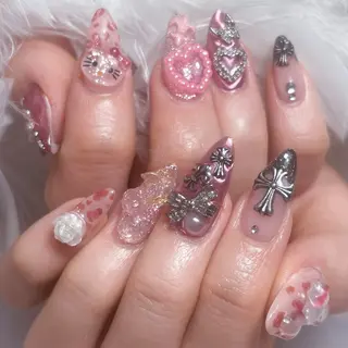 ネイル Hana 🎗のネイルデザイン