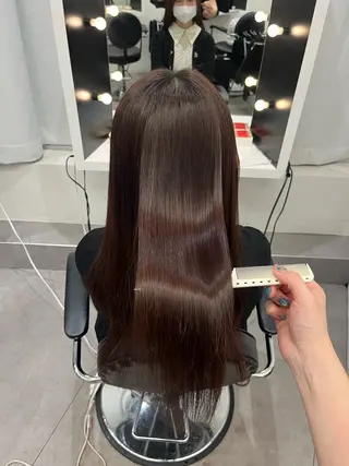 ロング HONOKA/ ブリーチ無し艶カラーのヘアスタイル