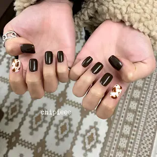 ネイル charme所属・. SHIORIのネイルデザイン