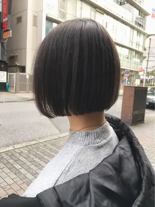 ショート カラー 宇田川 直輝のヘアスタイル