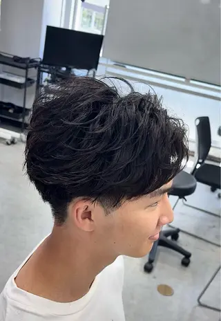 パーマ メンズ センターパート/ニュ アンス🔥鎌田嵩矢のヘアスタイル