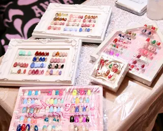 ネイル 🌙都岡 ムーンネイルのネイルデザイン