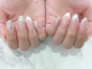 ネイル ネイル＆フラワーサロン〜Ri✦hiro〜鳥栖店所属・HIRATA RIEのネイルデザイン