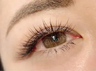 マツエク・マツパ アイデザイナー Key(ケイ)の眉毛・アイブロウイメージ