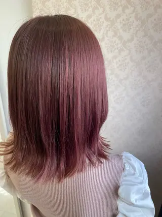 カラー ヒヨシ ルナのヘアスタイル