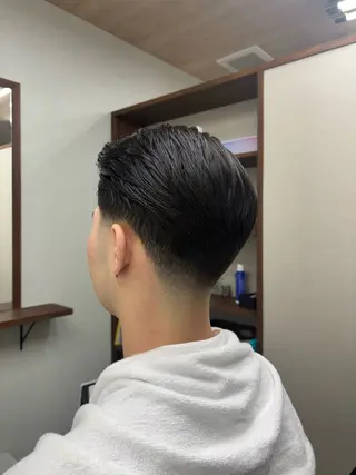 ミディアム メンズ カットインアルファα所属・日野 慎鷹のヘアスタイル