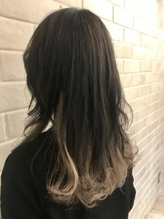 セミロング カラー 艶髪カラー&ウルフ フルカワ ヒロズミのヘアスタイル