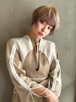 カラー 河合 愛実のヘアスタイル