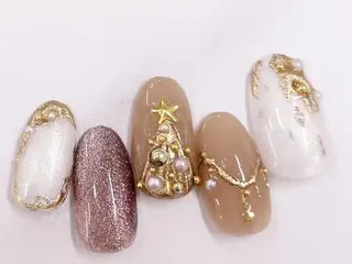 ネイル 鈴木 莉那のマツエク・マツパデザイン