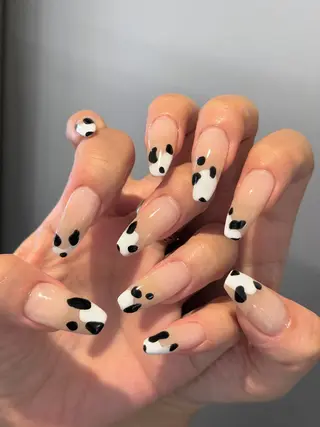 ネイル 深田 美雪のネイルデザイン