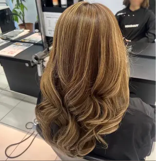 セミロング ユヅキ ハイライトモデル募集のヘアスタイル