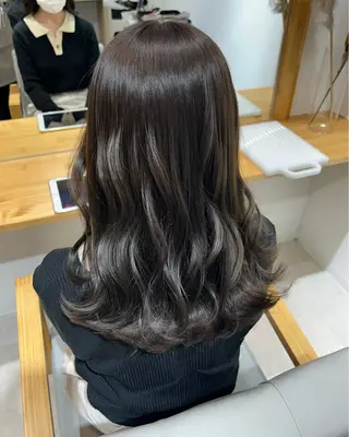 セミロング カラー 🤍透明感/韓国風 🤍サクラギヒトミのヘアスタイル