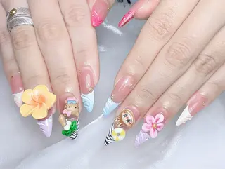 ネイル 🎀M nails✨ ビューティーのネイルデザイン