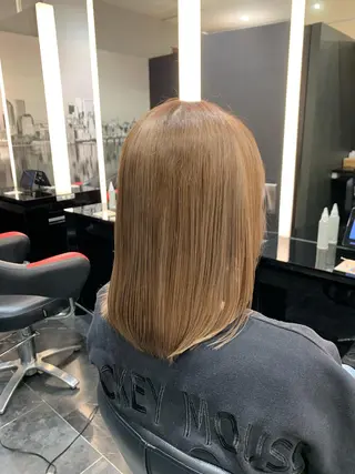 ミディアム カラー 艶髪/白髪ぼかし ヘッドスパ/大野結菜のヘアスタイル