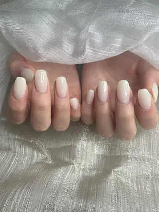 ミディアム 501_nail所属・Ta taのネイルデザイン