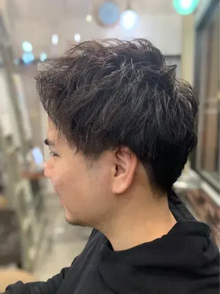 メンズ 🌼ブリーチ特化 カラー職人こまち🌼のヘアスタイル