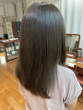 セミロング マツヌマ マサキのヘアスタイル