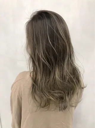 セミロング EIGHT 船橋のヘアスタイル