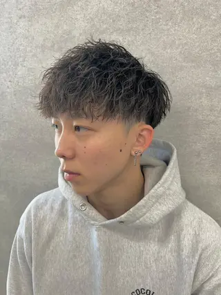 メンズ 🔥大人の色気パーマ メンズヘア特化🔥のヘアスタイル