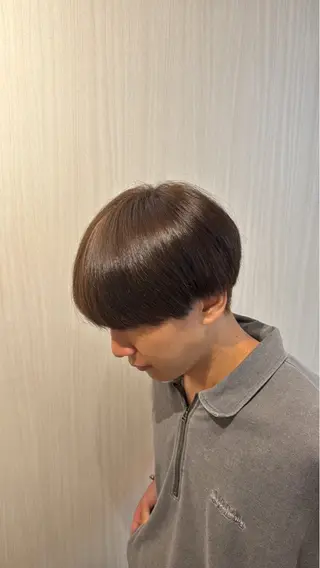 カラー 八木 輝のヘアスタイル