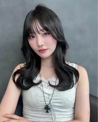 ロング カラー 遠藤沙也加 /レイヤーカットのヘアスタイル