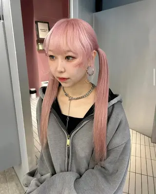 ロング PELE梅田所属・梅田/ハイトーン /yuriのヘアスタイル