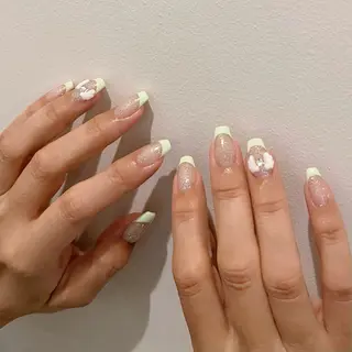 ネイル Plus 1st 朝日店所属・Plus 1st / Kotohaのネイルデザイン