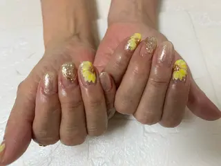 ネイル Nailsalon Sunflowerのネイルデザイン