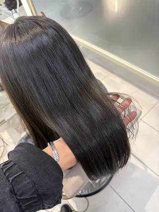 ロング カラー 透明感カラー🌈 sena✨のヘアスタイル