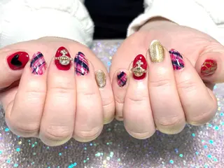 ネイル Nail&Spa SeaGlass所属・SeaGlass tomoのネイルデザイン